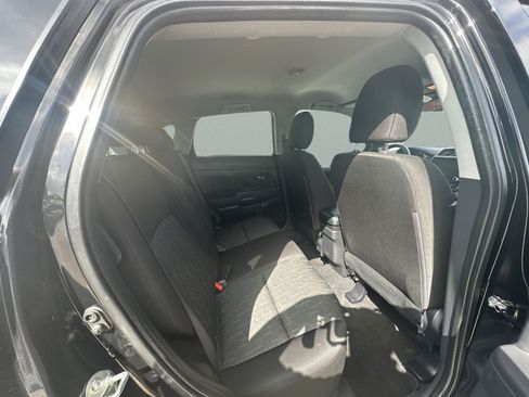 Used 2023 Mitsubishi Outlander Sport LE AWD/4WD image 33