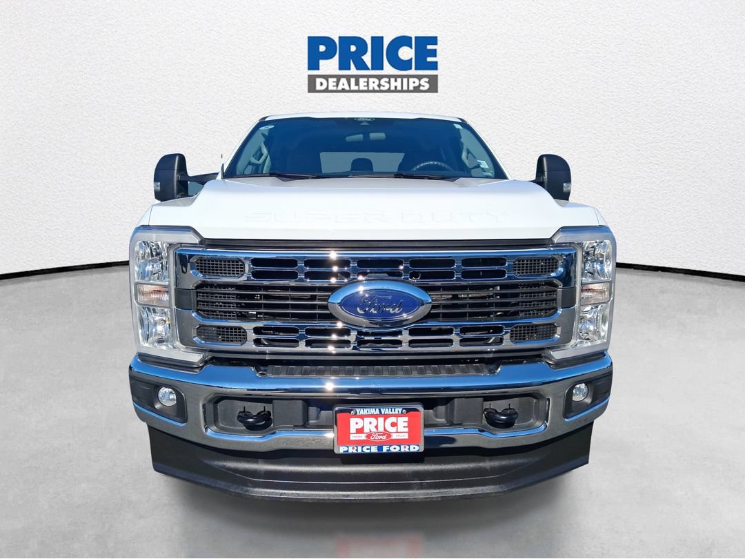 Used 2026 Ford F250 XLT AWD/4WD image 4