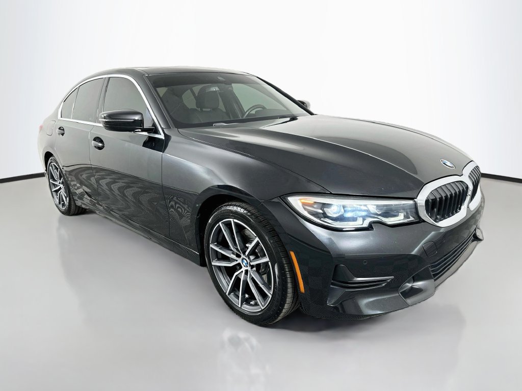 Used 2019 BMW 330i Sedan w/ Premium Package RWD image 3
