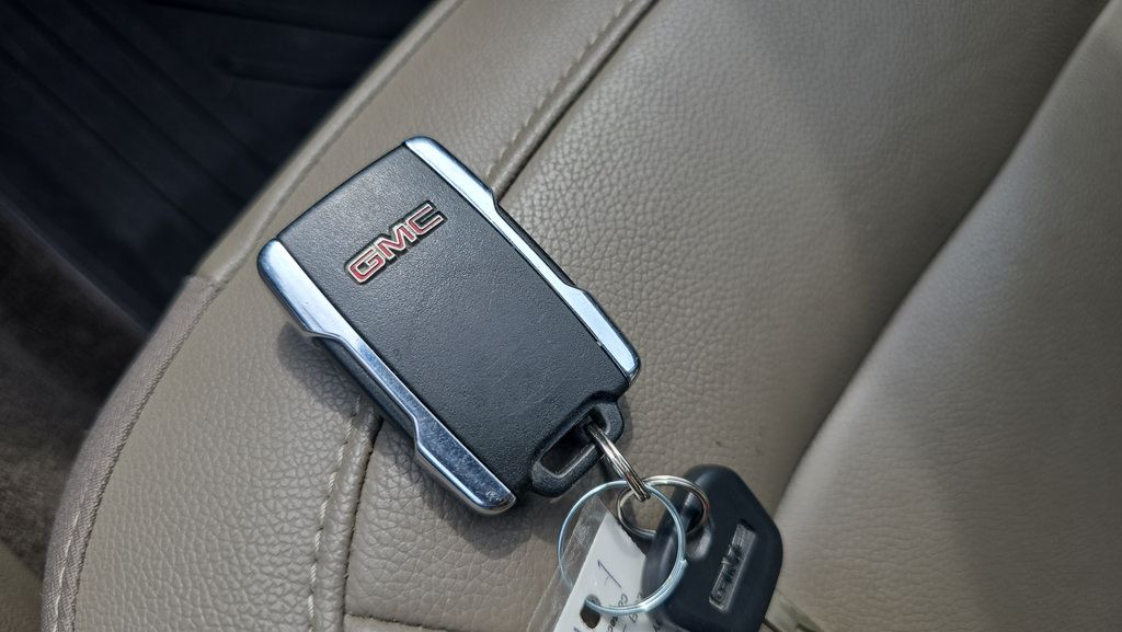 Used 2018 GMC Canyon SLT w/ Trailering Package AWD/4WD image 28