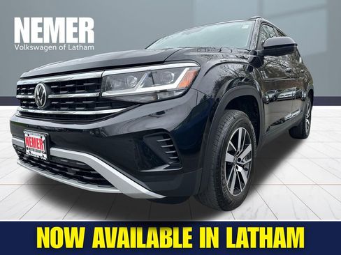 Used 2023 Volkswagen Atlas SE AWD/4WD image 1