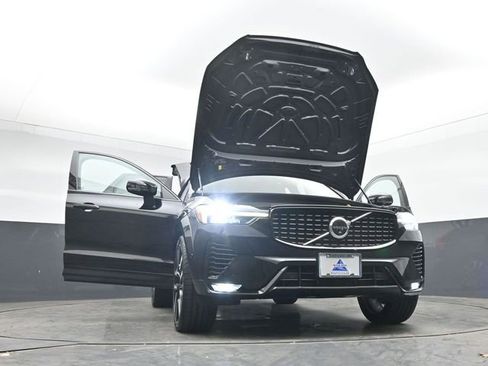 Used 2023 Volvo XC60 B6 Ultimate w/ Climate Package AWD/4WD image 57
