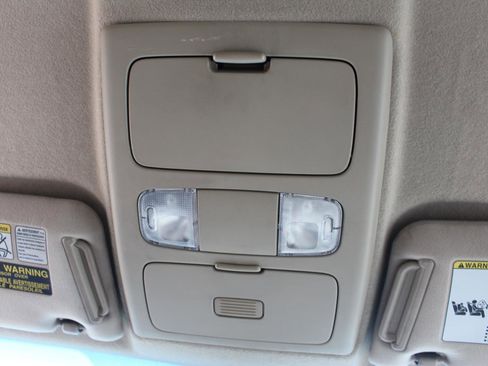 Used 2011 Toyota Tacoma 4x4 Double Cab image 26