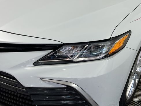 Used 2023 Toyota Camry LE FWD image 12