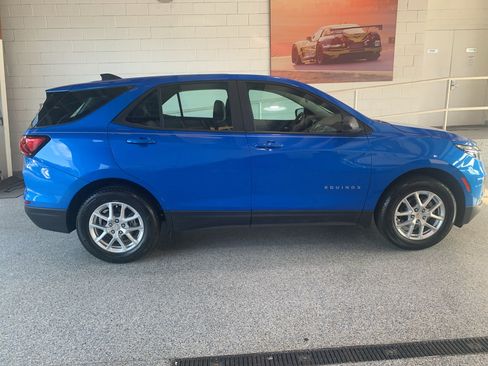 Used 2024 Chevrolet Equinox LS FWD image 11