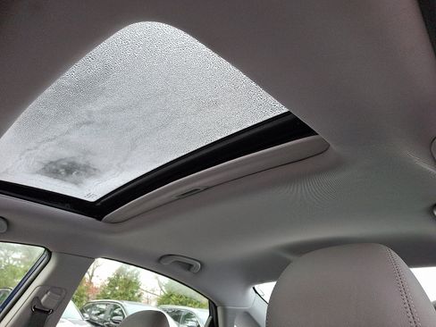 Used 2011 Hyundai Sonata SE w/ Navigation & Sunroof Pkg 4 image 21