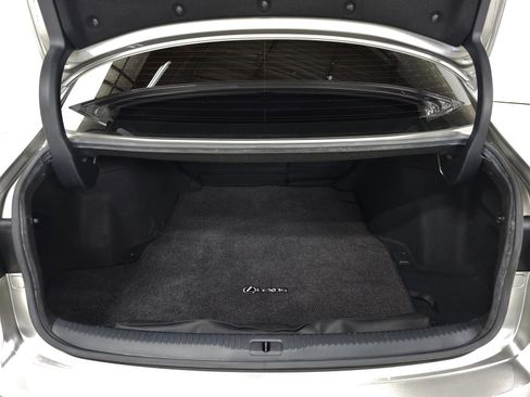 Used 2017 Lexus IS 300 F Sport w/ F Sport Package image 8