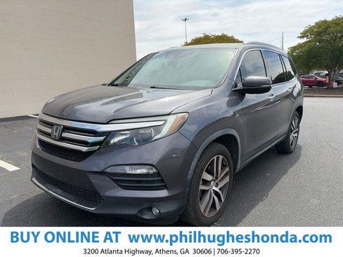 Used 2018 Honda Pilot Touring image 1