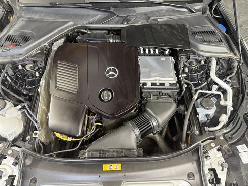 Used 2025 Mercedes-Benz E 350 Sedan w/ Winter Package image 33