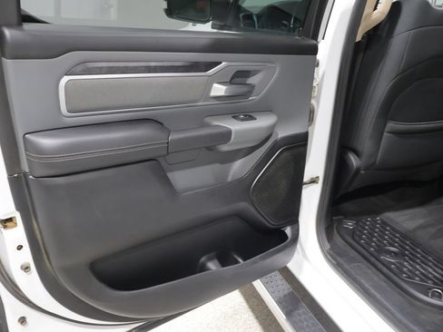 Used 2020 RAM 1500 Big Horn AWD/4WD image 19