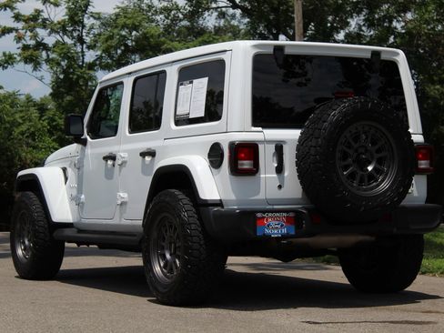 Used 2020 Jeep Wrangler Unlimited Sahara w/ Cold Weather Group AWD/4WD image 5