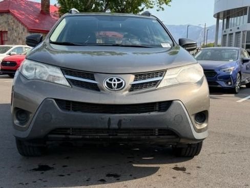 Used 2014 Toyota RAV4 LE AWD/4WD image 7