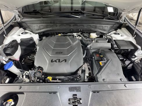 Used 2022 Kia Telluride LX AWD/4WD image 32