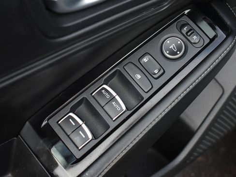 Used 2023 Honda Accord Touring image 13