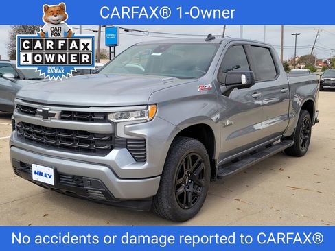 Used 2023 Chevrolet Silverado 1500 RST image 2