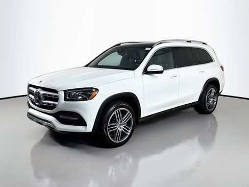 Used 2023 Mercedes-Benz GLS 450 4MATIC image 4