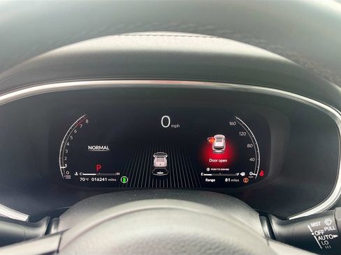 Used 2024 Acura MDX w/ Technology Package FWD image 12