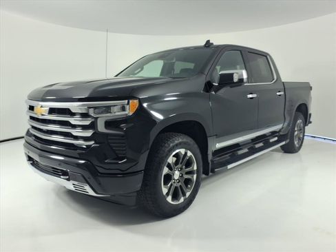 Used 2023 Chevrolet Silverado 1500 High Country image 1