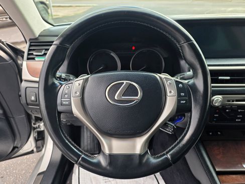 Used 2013 Lexus GS 350 w/ Premium Pkg RWD image 16
