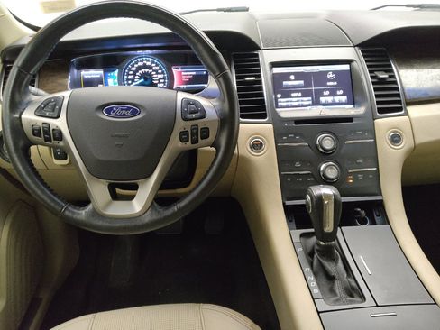 Used 2015 Ford Taurus Limited FWD image 22