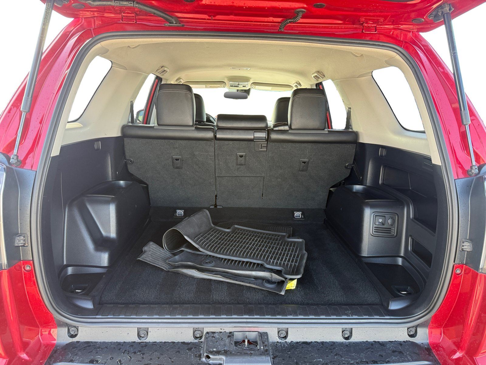 Used 2021 Toyota 4Runner SR5 Premium AWD/4WD image 17