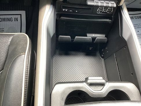 Used 2019 RAM 1500 Laramie image 15