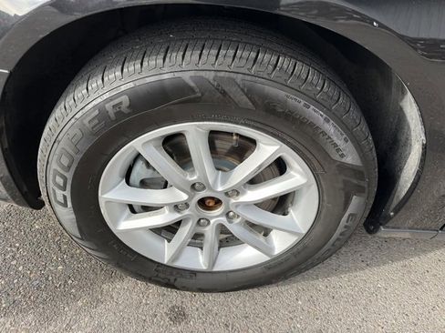 Used 2016 Dodge Grand Caravan SXT w/ Rear Park Assist Package image 24