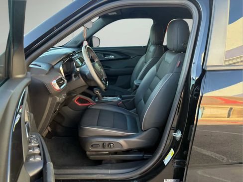 Used 2022 Chevrolet TrailBlazer RS image 10