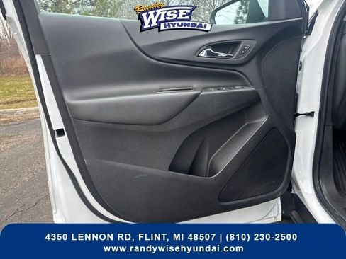 Used 2023 Chevrolet Equinox LT w/ LPO, Floor Liner Package image 10