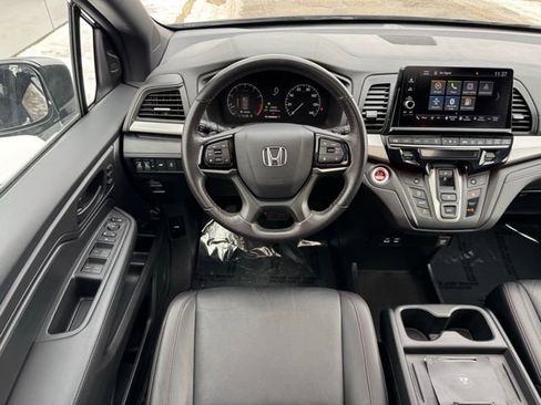 Used 2025 Honda Odyssey Sport-L image 6