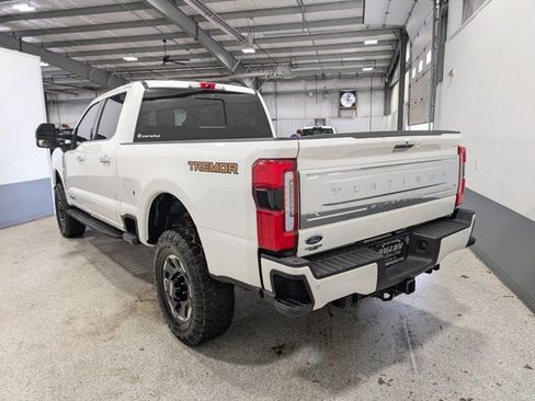 Used 2023 Ford F350 Platinum w/ Tremor Off-Road Package AWD/4WD image 5