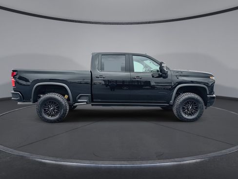 New 2026 Chevrolet Silverado 2500 ZR2 w/ LPO, Dark Essentials Package image 15