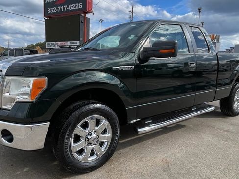 Used 2014 Ford F150 XLT w/ XLT Chrome Package image 4