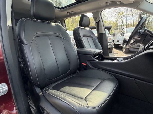 Used 2021 Jeep Grand Cherokee L Limited AWD/4WD image 19