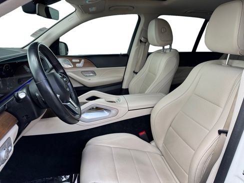 Used 2022 Mercedes-Benz GLE 350 w/ Premium Package image 9
