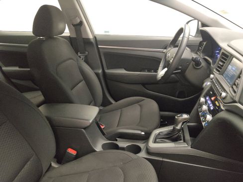 Used 2020 Hyundai Elantra Value Edition w/ Cargo Package (C1) FWD image 21