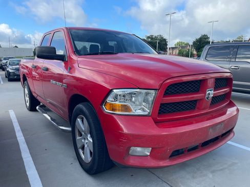 Used 2012 RAM 1500 Express RWD image 3