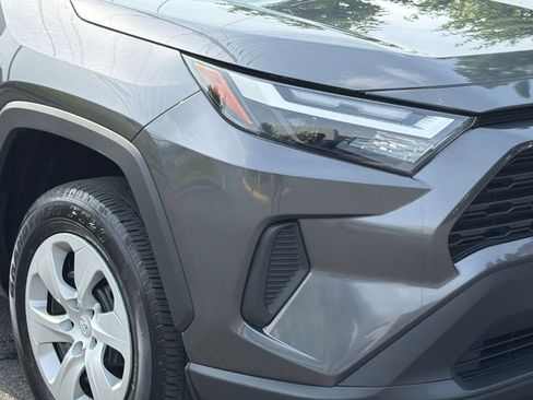 Used 2025 Toyota RAV4 LE AWD/4WD image 8