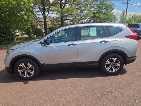 Used 2018 Honda CR-V LX image 6