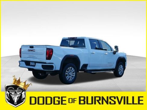 Used 2022 GMC Sierra 3500 Denali w/ Denali Ultimate Package image 10