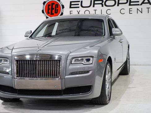 Used 2015 Rolls-Royce Ghost RWD image 31
