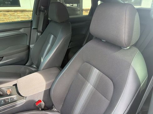 Used 2025 Honda Civic Sport image 3