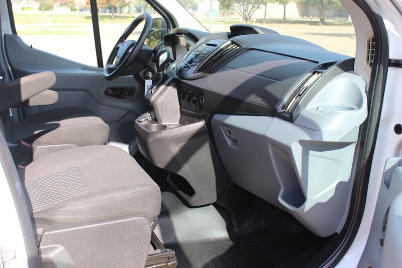 Used 2018 Ford Transit 350 XL RWD image 26