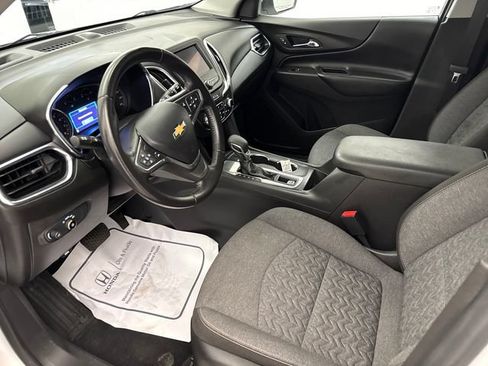 Used 2022 Chevrolet Equinox LT FWD image 9