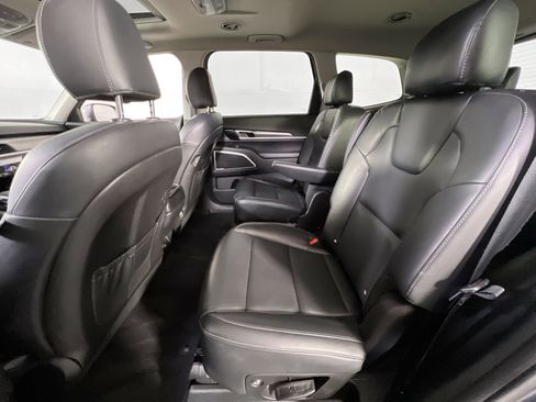 Used 2021 Kia Telluride S image 25