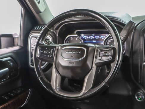 Used 2023 GMC Sierra 2500 Denali w/ Denali Black Diamond Edition image 14