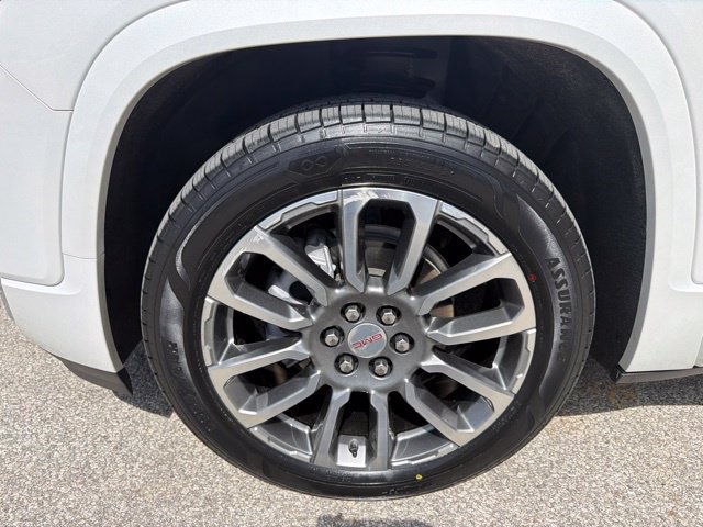 Used 2022 GMC Acadia Denali w/ Denali Technology Package AWD/4WD image 40