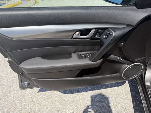Used 2010 Acura TL FWD image 13