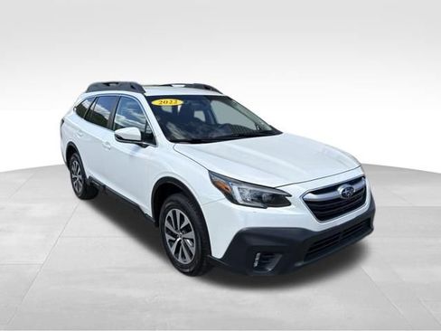 Used 2022 Subaru Outback Premium AWD/4WD image 8