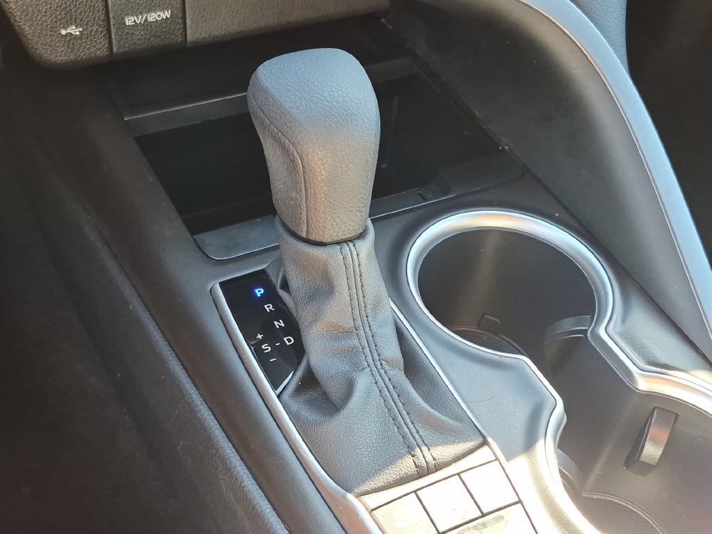 Used 2024 Toyota Camry LE FWD image 27